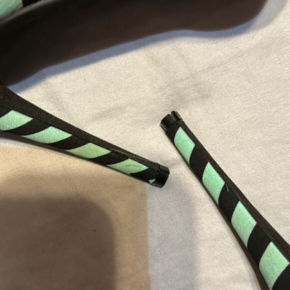 High heel pumps  - Picture 3 of 3